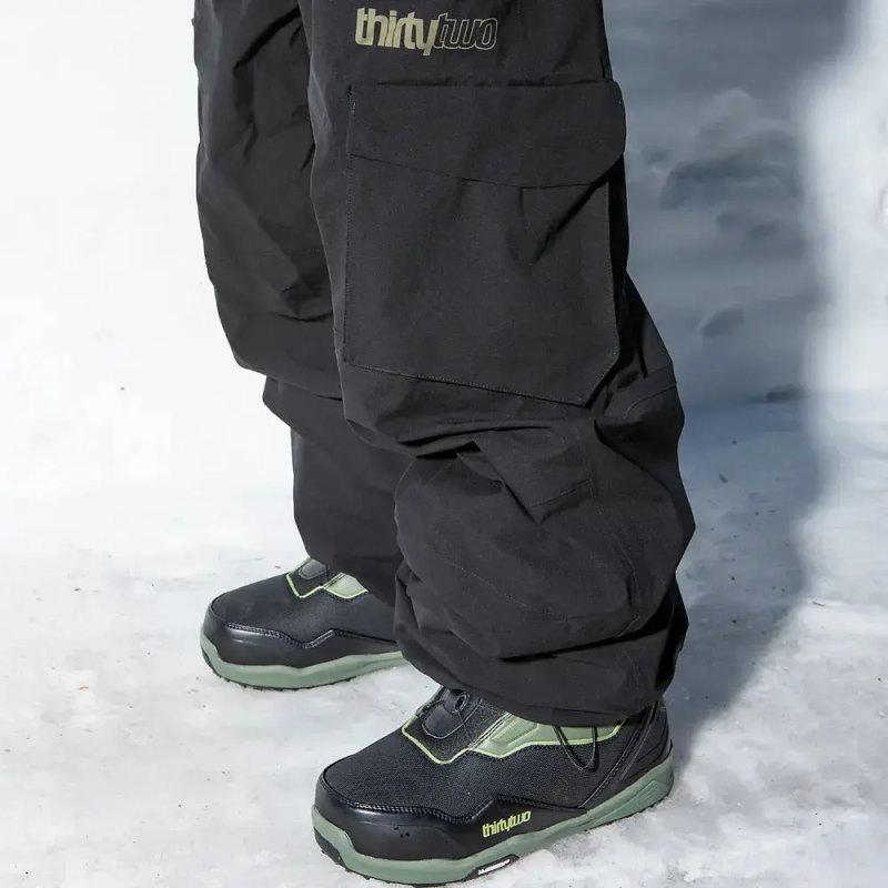 25-26 THIRTYTWO BLAHZAY CARGO PANT カラー:BLACK サーティツー パンツ PNT メンズ スノーボード スキー スノボウェア ★ 日本正規品 | thirtytwo | 03