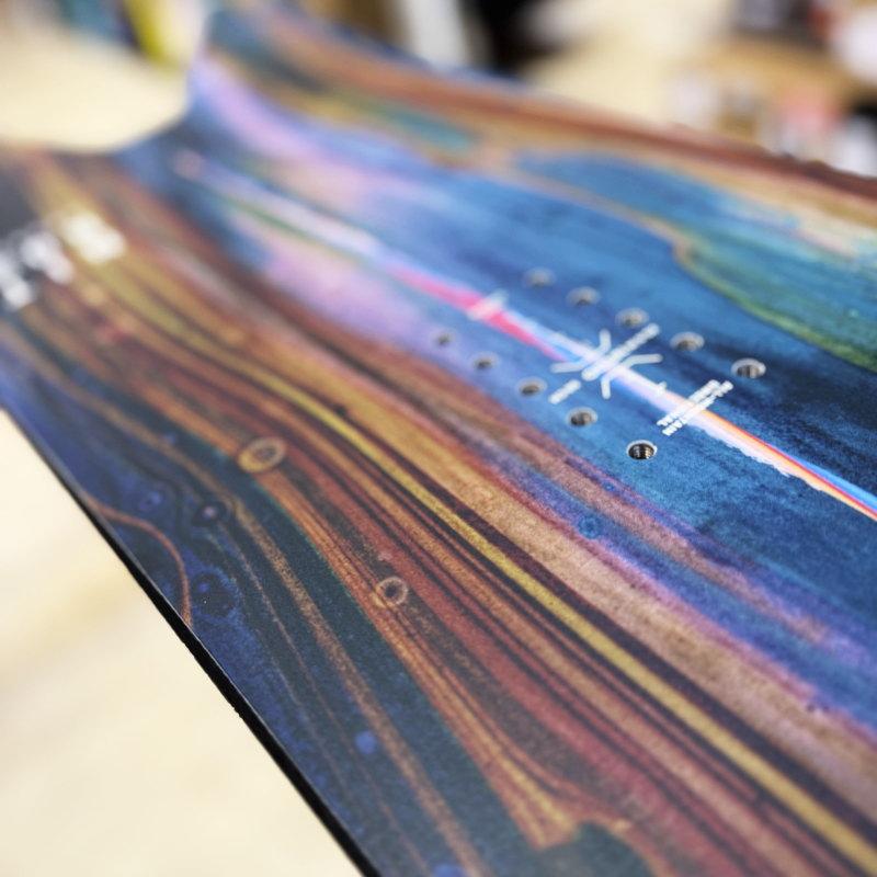 即納】 メンズ スノーボード 板 型落ち NITRO SQUASH 156cm 24-25