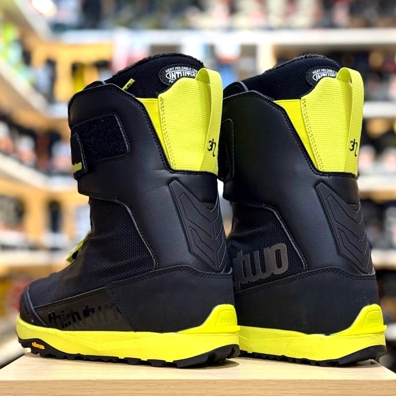 【ラスト１点】 【OUTLET】23-24 THIRTYTWO TM-2 HIGHT W'S カラー:BLACK LIME 24cm サーティーツー レディース スノーボードブーツ 型落ち |  | 01