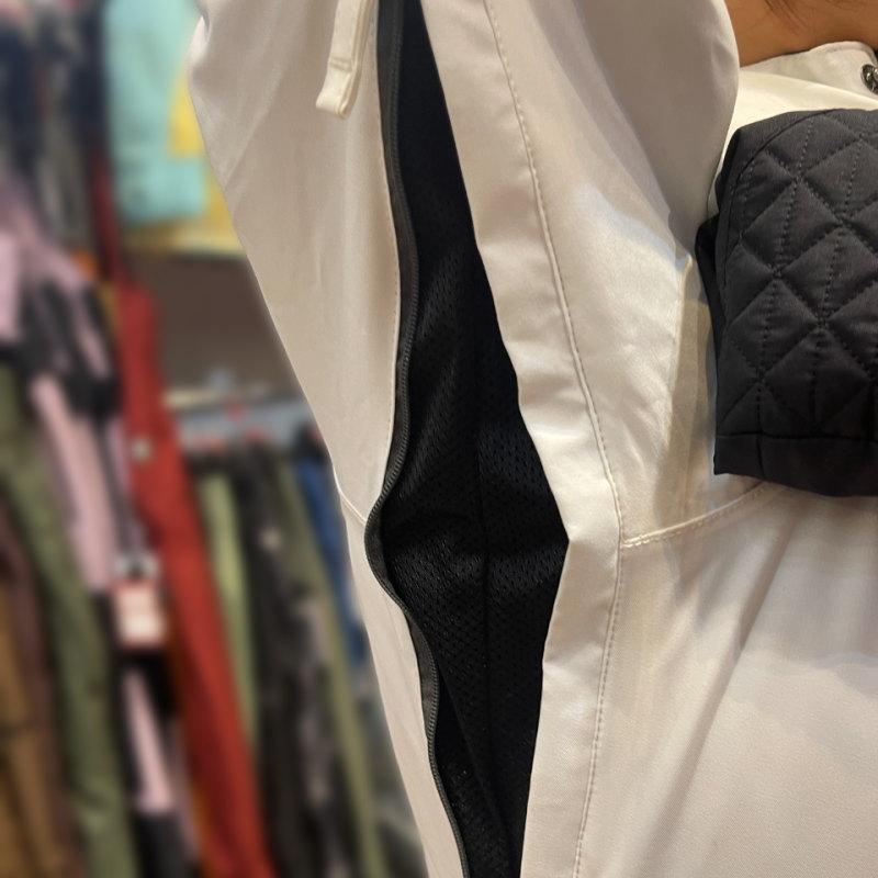 NIKITA（ニキータ） 【スノボウェア上下セット】NIKITA レディース