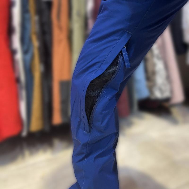 NIKITA（ニキータ） 【スノボウェア上下セット】NIKITA レディース