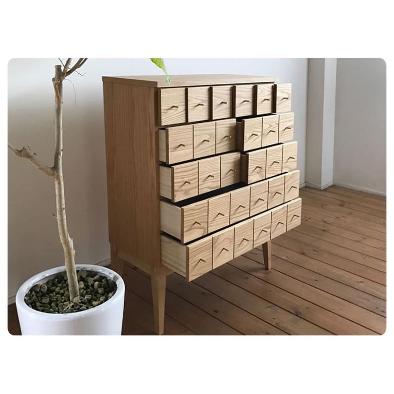 KUMAGREE(クマグリー）熊本栗の美しい脚付きドロワー（大