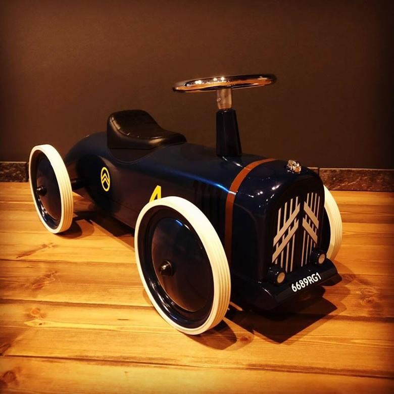 　専用　バゲーラ　ペダルカー　Baghera 楽天市場】Baghera ペダルカー ライドオン Legend Red Rider #1926M