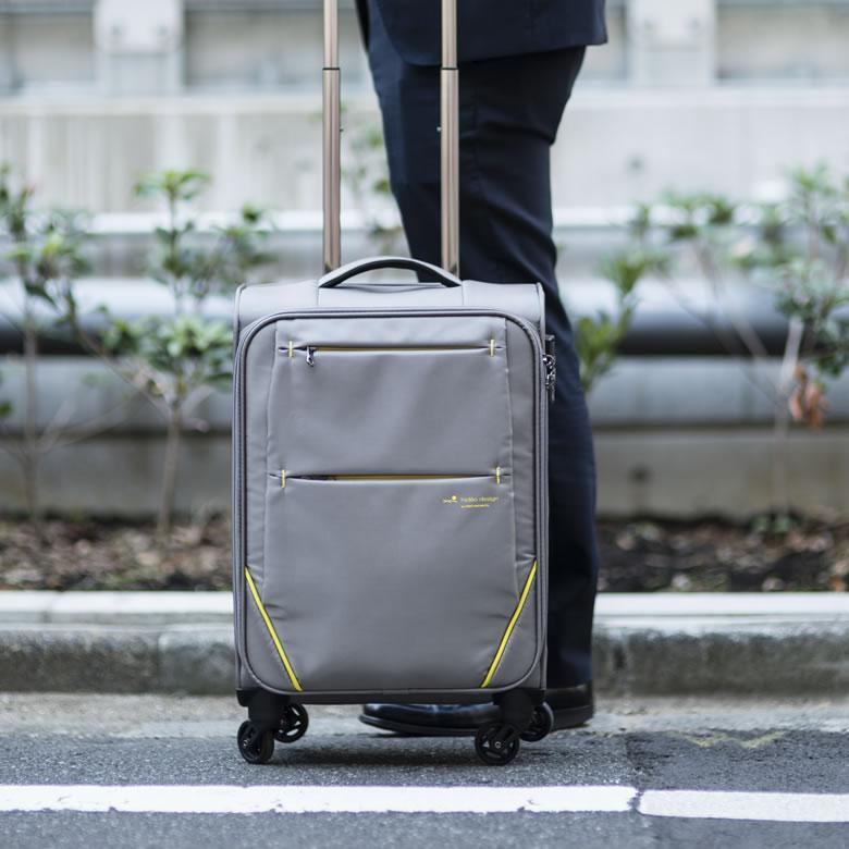 世界最軽量級HIDEO WAKAMATSU フライ2 機内持ち込み適合サイズ 容量26L