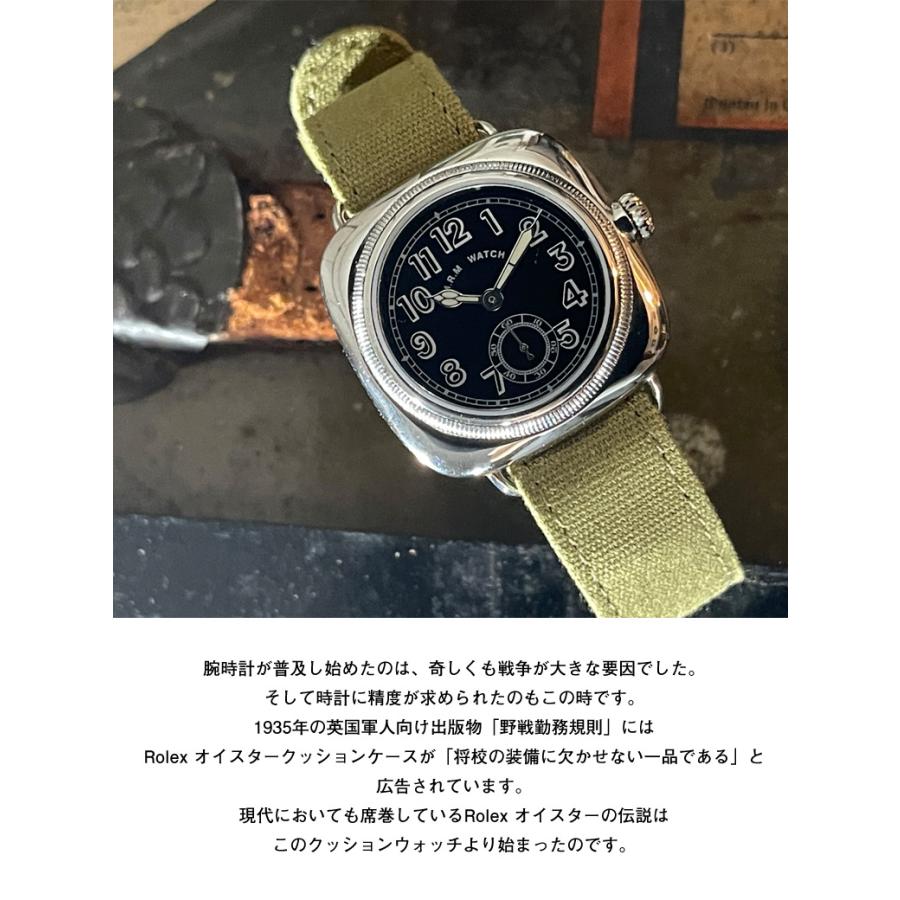 1930's The Cushion Watch あらゆる名ブランドが製作した腕時計の形 英国軍人向け雑誌に掲載されたアンティーク・クッションウォッチを復刻 黒文字盤 白文字盤の画像