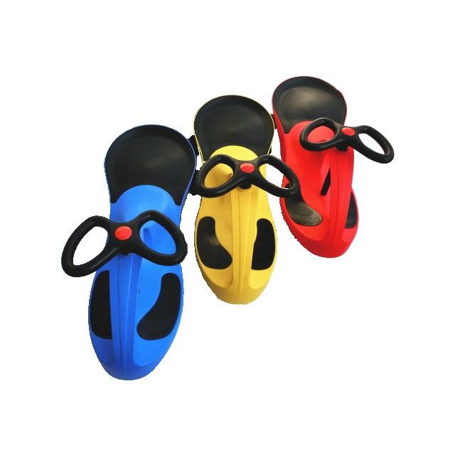 乗用玩具 スイングカー 選べるカラー3色 子供 乗り物 : OFFICE K