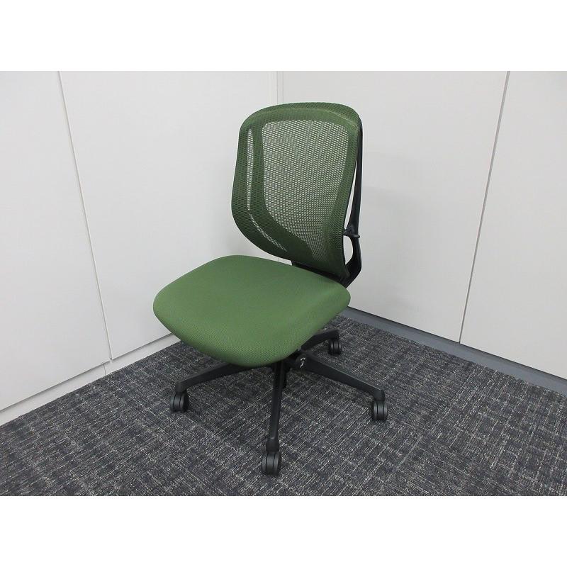 bl　オカムラ　シルフィーチェア　前傾機能　ハイバック　メッシュタイプ　中古 中古】シルフィーメッシュ オカムラ/okamura 肘付ハイバック
