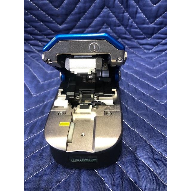 住友電工 光ファイバカッタ FC-8R-MC 新品・純正品(正規製品