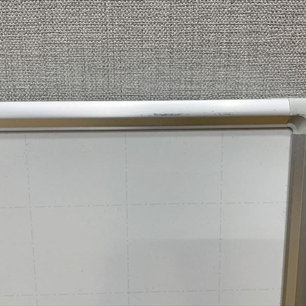 オカムラ（okamura） ホワイトボード 壁掛け 4380 暗線入り 幅1800 
