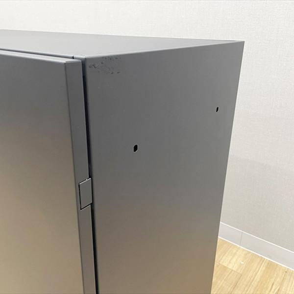 イトーキ 両開き書庫 エスキャビネット ダイヤル式 鍵作成不可 W900 H1100 スチールキャビネット ブラック 中古 CR-880849Bの画像
