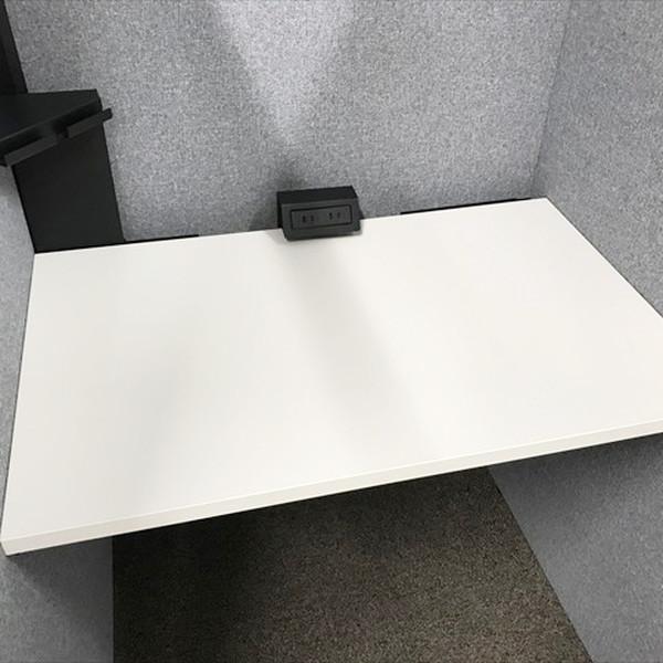 コクヨ 個別ブースデスク パネル付きデスク ヴェルテ 引出し無 集中ブース W960 D860 グレー 中古 DH-879740Bの画像