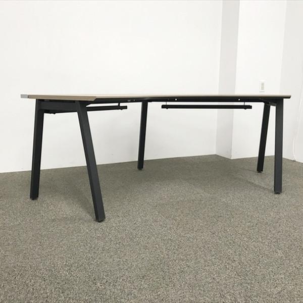 コクヨ L字デスク 完成品 ブーメランデスク 120° サイビTX 引出し無 オフィスデスク W1200 D1200 ブラウン 中古の画像