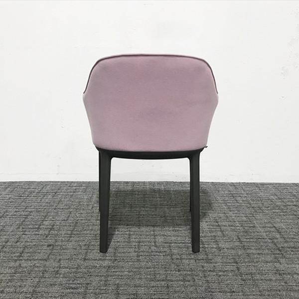 vitra.（ヴィトラ） ミーティングチェア 肘付 ソフトシェルチェア 