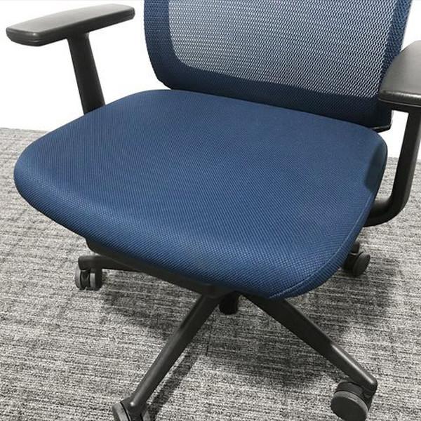 KOKUYO コクヨ ベゼル オフィスチェア ブルー 肘付 中古 IO KOKUYO コクヨ ベゼル オフィスチェア ブルー 肘付 中古 IO