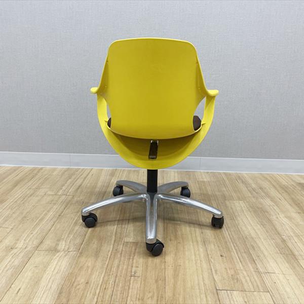 関家具 ポゴチェア 肘付 オフィスチェア イエロー ココア 中古 IO 