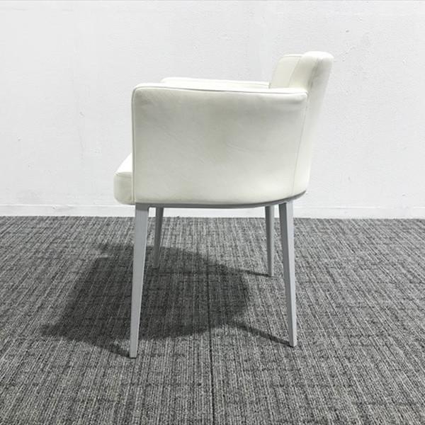 Cassina ロビーチェア アリアンアームチェア カッシーナ ホワイト 中古