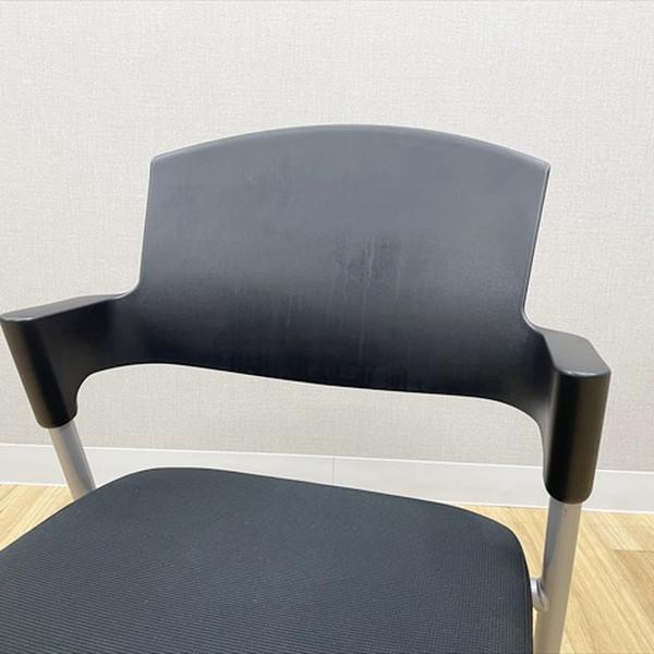 KOKUYO（コクヨ） スタッキングチェア 肘付 プロッティ キャスター付