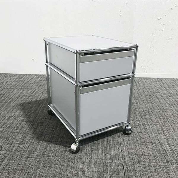 USMハラー インサイドワゴン 2段 鍵付き ライトグレー キャスター付 USMハラー インサイドワゴン 2段 鍵付き ライトグレー キャスター付