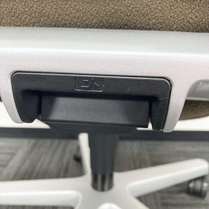 コクヨ 320シリーズ マネージメントチェア CR-G321 サークル肘付き ハイバック ダークブラウン 2022年製 中古_13