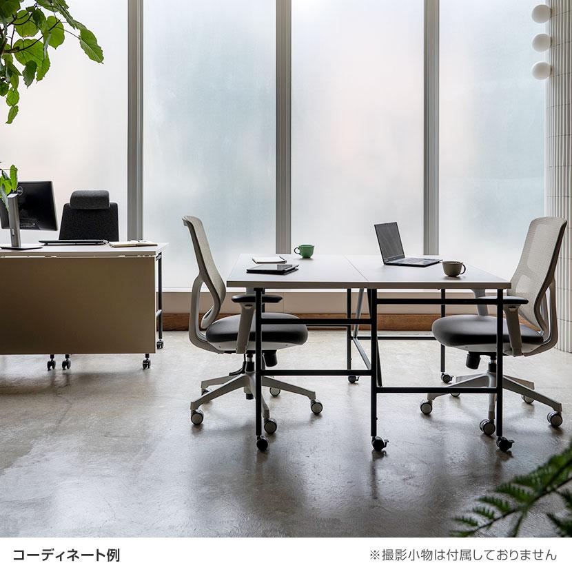 在庫処分特価 Work Plus キャスター付きデスク 幕板付き BW SWALLOW DESK 幅1200×奥行1200×720mm_1