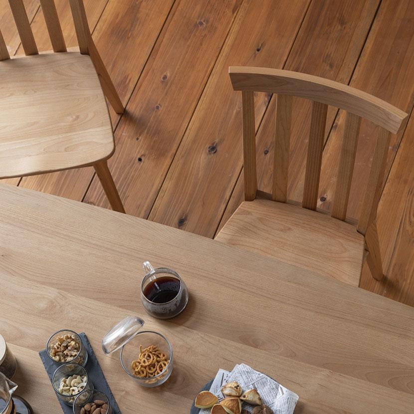 堀田木工所 ダイニングチェア 木製 アルダー材 自然塗装 板座 座