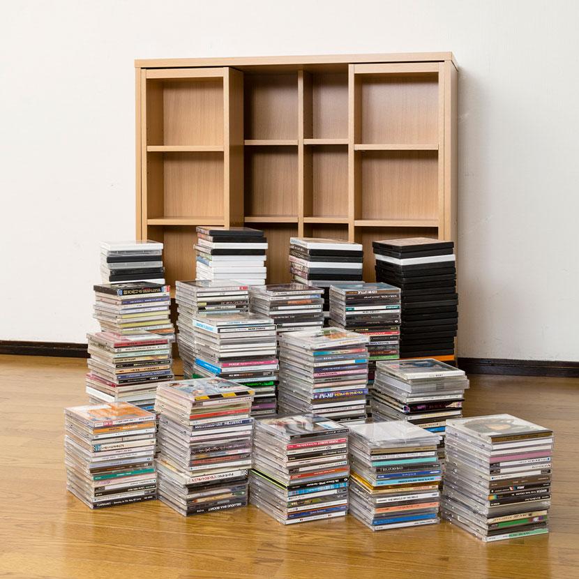 深型スライドシェルフ 本棚 書棚 スライド式 4段 可動棚 木製 コミック収納 大容量 壁面収納 ラック 漫画 オープンラック 幅900×奥行340×高さ930mm | クロシオ | 03