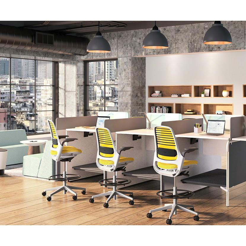 スチールケース シリーズワン Steelcase Series1 オフィスチェア ブラックフレーム Black frame 435A00BA アジャスタブルアーム 可動ランバーサポートの画像