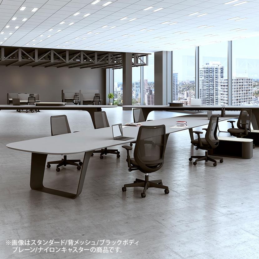オカムラ ポータム CF28ZZ オフィスチェア 固定肘 背クッション エクストラスタンダード ホワイトボディ ハンガー付 ランバー付 ウレタンキャスター プレーンの画像