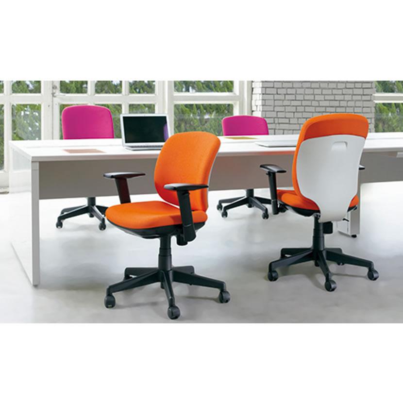 Garage オフィスチェア PLUS プラス Preseaチェアー プリセア