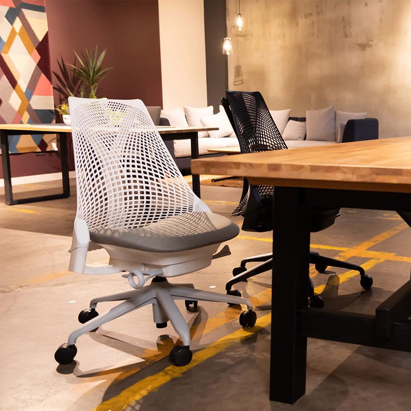 ハーマンミラー セイルチェア ブラック 早い者勝ち Herman Miller（ハーマンミラー） 6月上旬入荷予定 Sayl Chair セイル
