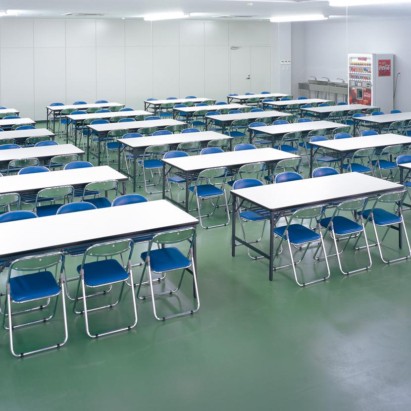 藤沢工業 CFシリーズ 折りたたみチェア パイプ椅子 スチール脚メッキ