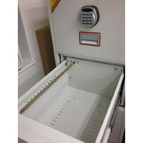 耐火ファイリングキャビネット金庫 DFC3000R3 A4サイズ 3段 1時間耐火 ディプロマット・ジャパンの画像
