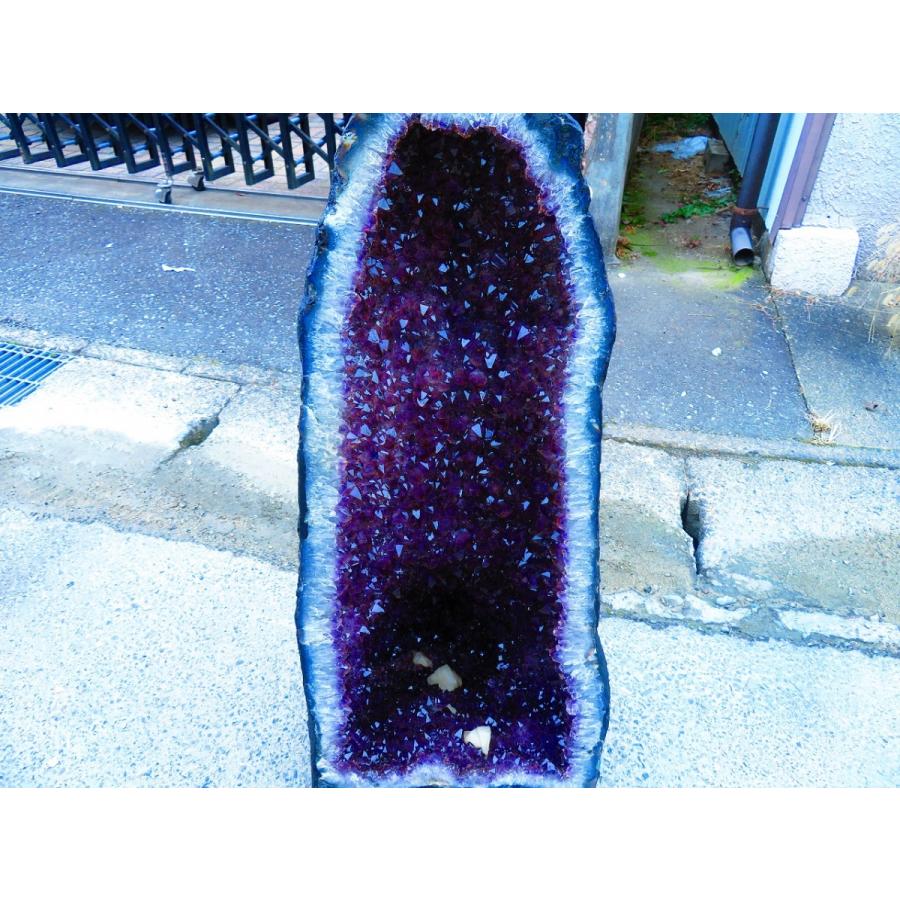 アメジストドームtr33497★超強パワー★濃い濃い超迫力★限定品ウルグアイ産★天然水晶宝石★超巨大95kg★高さ760mm_5