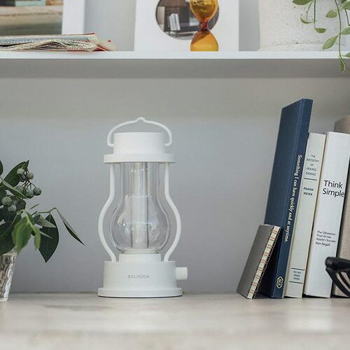 美品 バルミューダ ランタン LEDランタンポータブル L02A-WH 取寄品』バルミューダ ポータブルLEDランタン ホワイト L02A-WH『法人