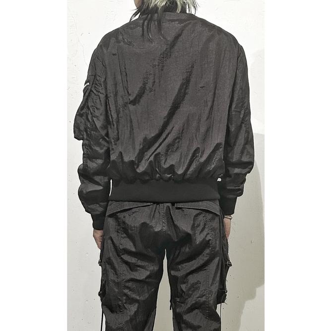 KMRii・ケムリ/Polyester Parachute Jacket 02/Black｜offside｜11