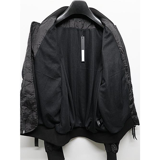 KMRii・ケムリ/Polyester Parachute Jacket 02/Black｜offside｜07