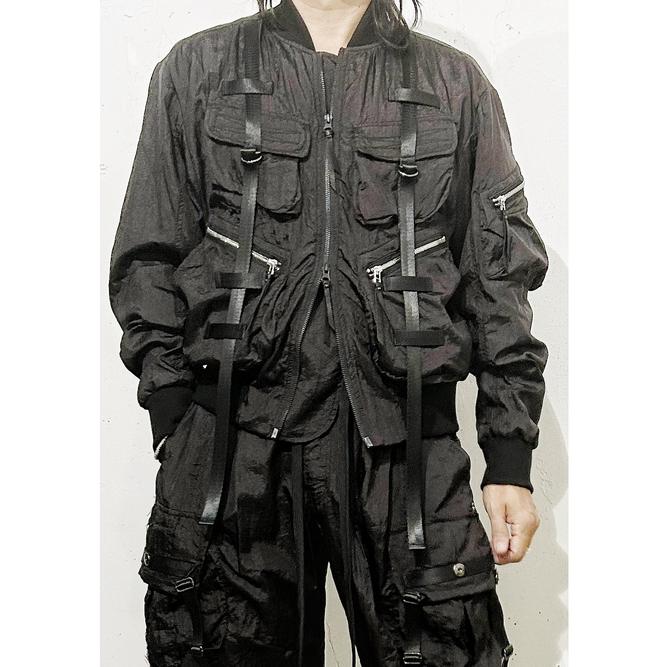 KMRii・ケムリ/Polyester Parachute Jacket 02/Black｜offside｜10