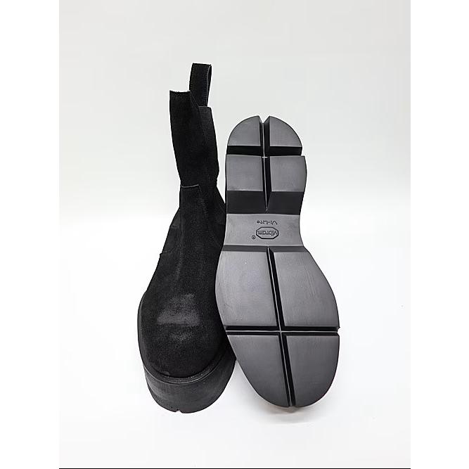 JULIUS・ユリウス/COW VELOUR FOOT WEAR1/BLACKの画像