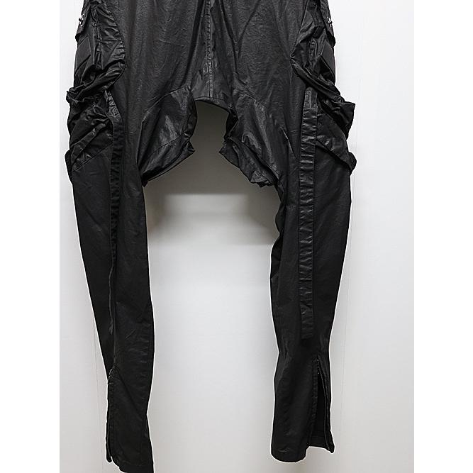 JULIUS・ユリウス/COATED CLOTH TROUSERS17/BLACKの画像