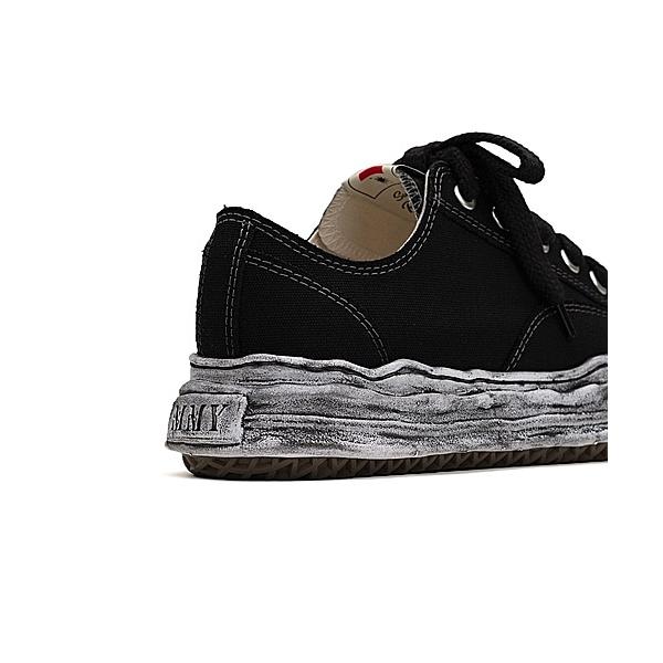 Maison MIHARA YASUHIRO・HANK low Original Sole Canvas garment dye Low-Top sneakers/BLKの画像