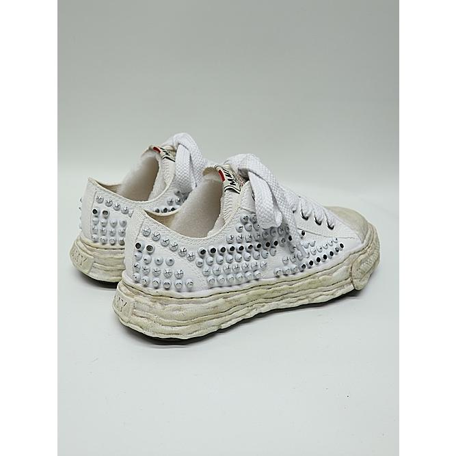 Maison MIHARA YASUHIRO・PETERSON 23 /Original Sole Studded Paint Canvas Low-Top Sneaker/WHITEの画像