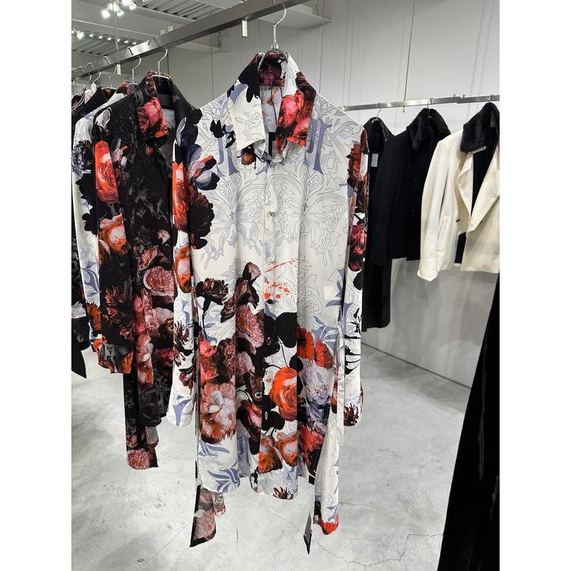 (予約品）10月末〜11月入荷予定/kiryuyrik・キリュウキリュウ/Goth Flora Flare Shirt/Whiteの画像