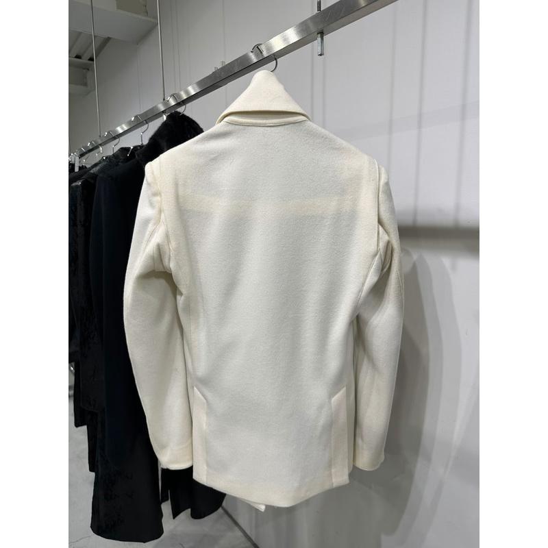 (予約品）11月末〜12月入荷予定/kiryuyrik・キリュウキリュウ/Beaver Napoleon Jacket/Whiteの画像