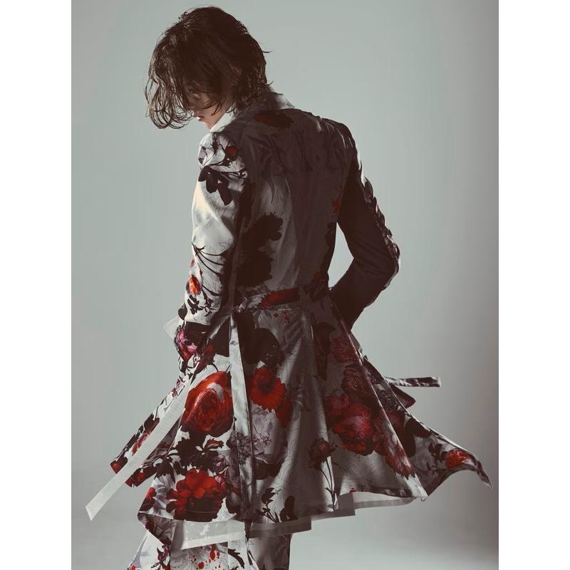 (予約品）9月末〜10月入荷予定/kiryuyrik・キリュウキリュウ/Goth Flora Suede Satin Flare Jacket/Whiteの画像