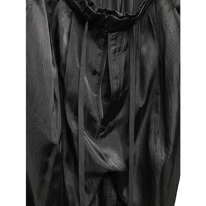 nude:masahiko maruyama ・ヌード:マサヒコマルヤマ/アセテートツイルワイドクロップドイージーパンツ/Black | nude:masahiko maruyama | 05