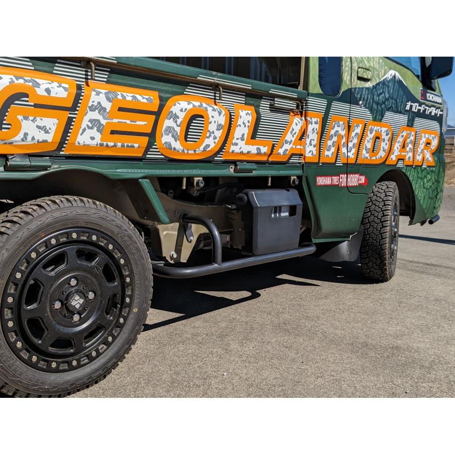 現行型500系ハイゼットジャンボ、スバルサンバーグランドキャブ用サイドバーR（右側） |  | 02