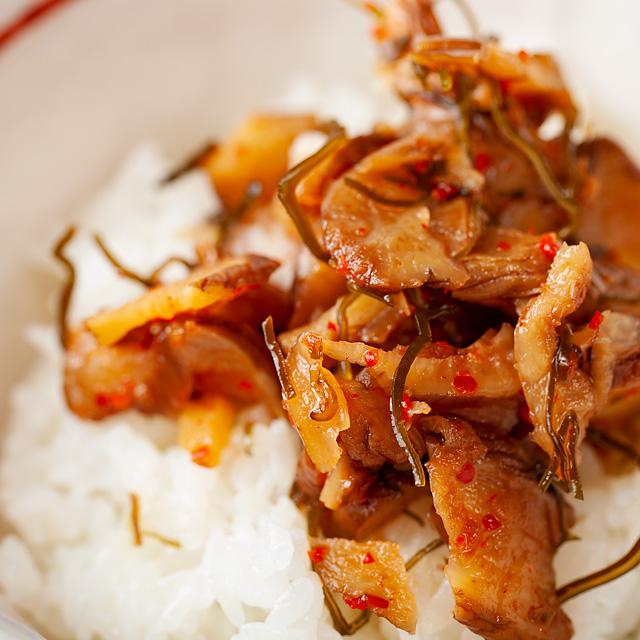 秋田白神食品 おかずがっこ 甘辛 250g | ブランド登録なし | 01