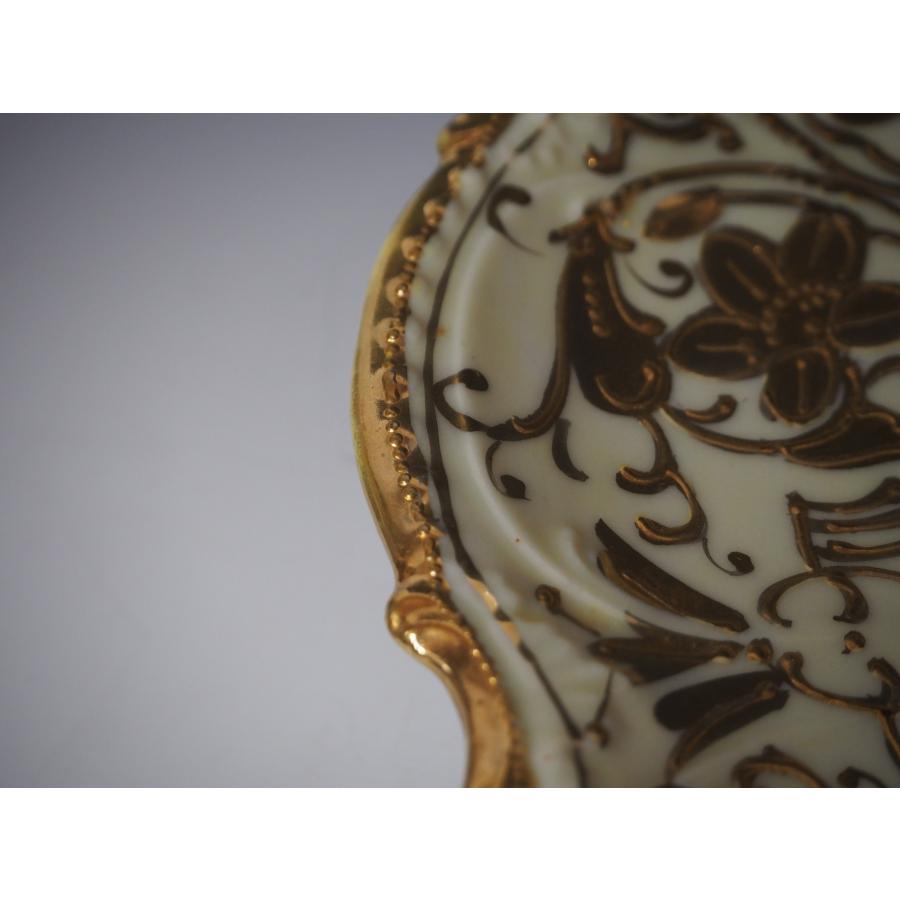 ノリタケ オールドノリタケ アンティーク【金彩花紋飾り皿 ノリタケ オールドノリタケ アンティーク【金彩花紋飾り皿