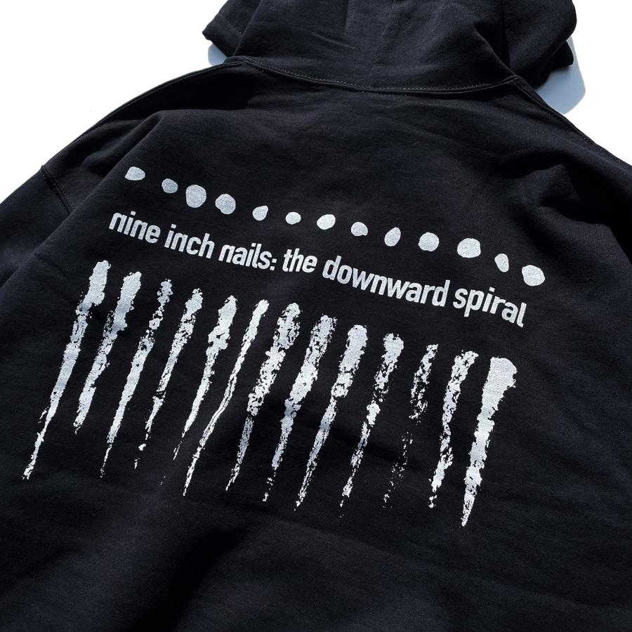 NINE INCH NAILS「THE DOWNWARD SPIRAL」ナインインチネイルズ フーディー バンドTシャツ インダストリアル オルタナ 90s 裏起毛｜oguoy｜05