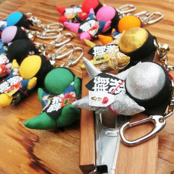 おはなもあな ご祈祷 サルボボさるぼぼ 金 銀 風水 キーホルダー1個
